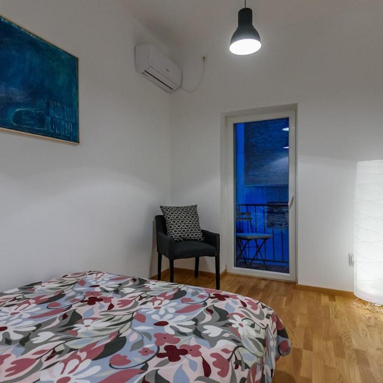 Studio 44 - Two-Bedroom Apartment - 10