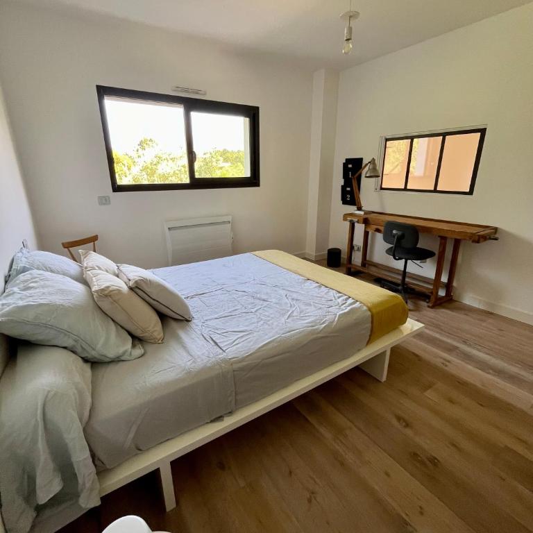 990 Riviera - Chambre Double avec Salle de Bains Privative - 1