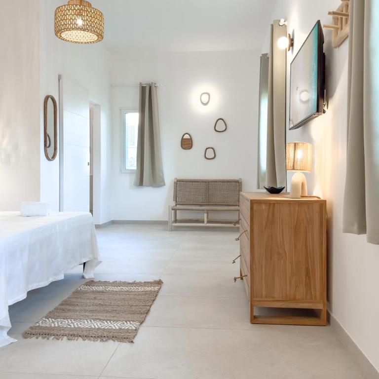 Petra Maris Luxury Rooms - Junior Suite - 2