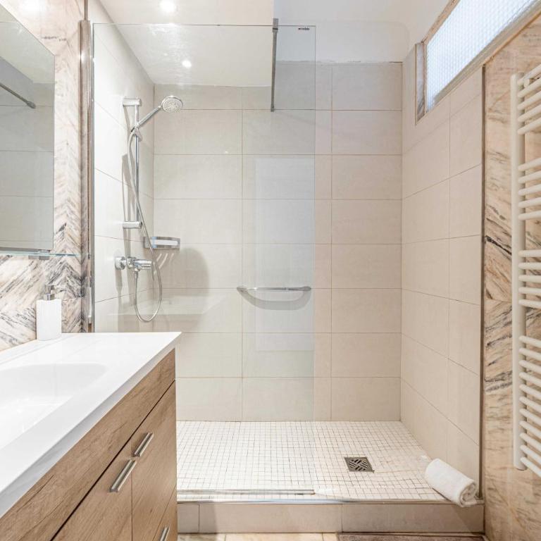Elegance and Refinement, proximity to La Croisette - Apartment mit 2 Schlafzimmern - 2