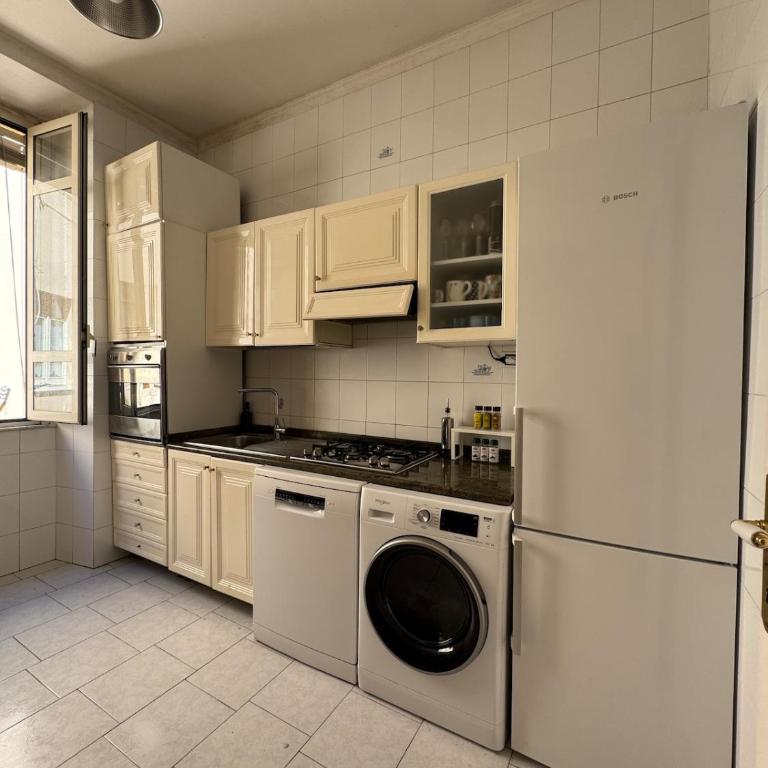 Historic Casa al Bastione - Free Parking - Cagliari Centro - Apartment with Balcony - 9