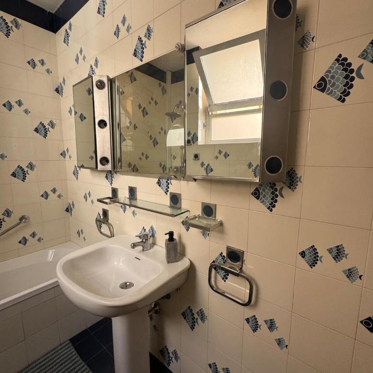 Historic Casa al Bastione - Free Parking - Cagliari Centro - Apartment with Balcony - 14