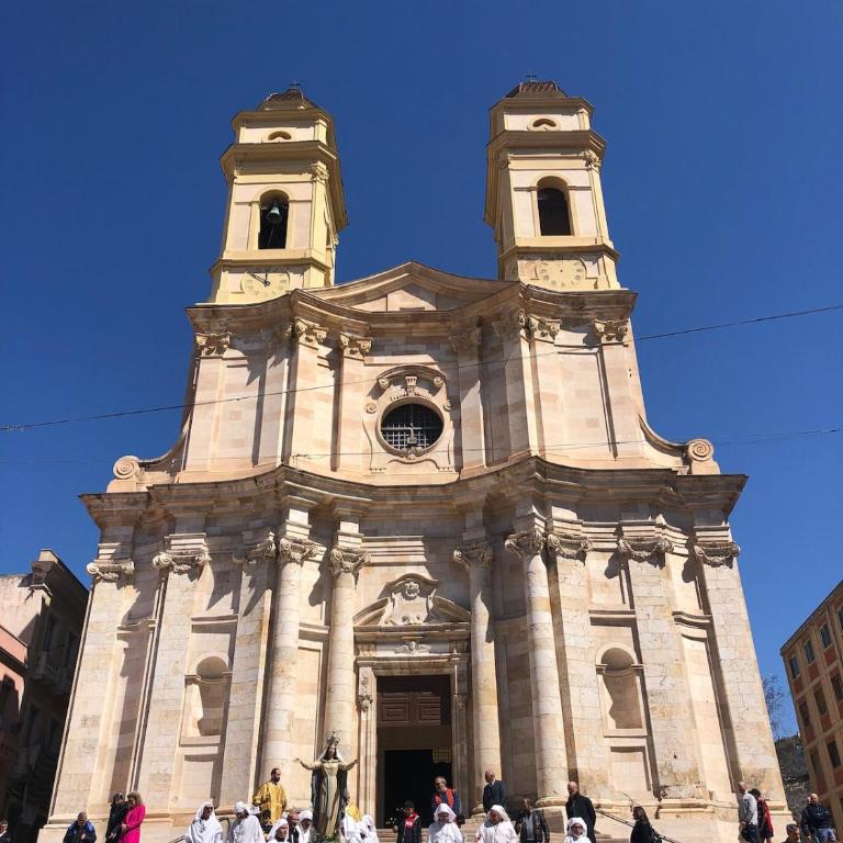Historic Casa al Bastione - Free Parking - Cagliari Centro - Apartment with Balcony - 32