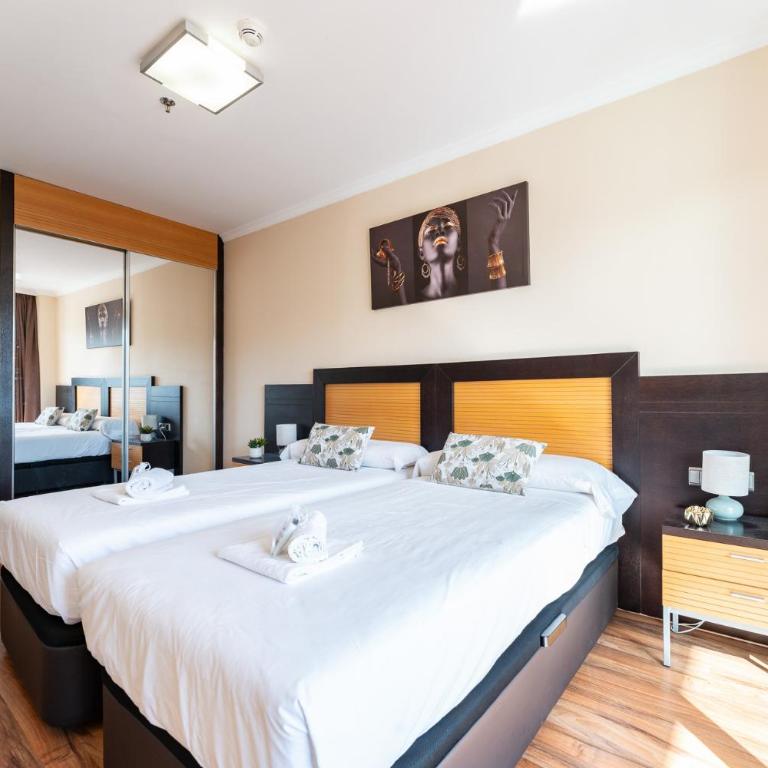 MalagaSuite ArcoSur Beach - One-Bedroom Apartment with Sea View and Terrace - 17