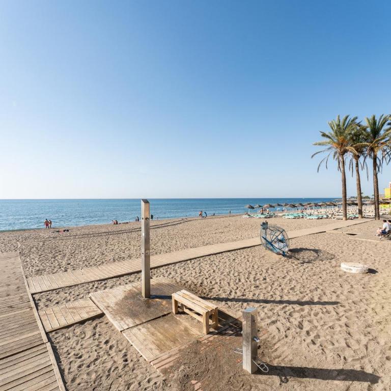 MalagaSuite ArcoSur Beach - One-Bedroom Apartment with Sea View and Terrace - 28