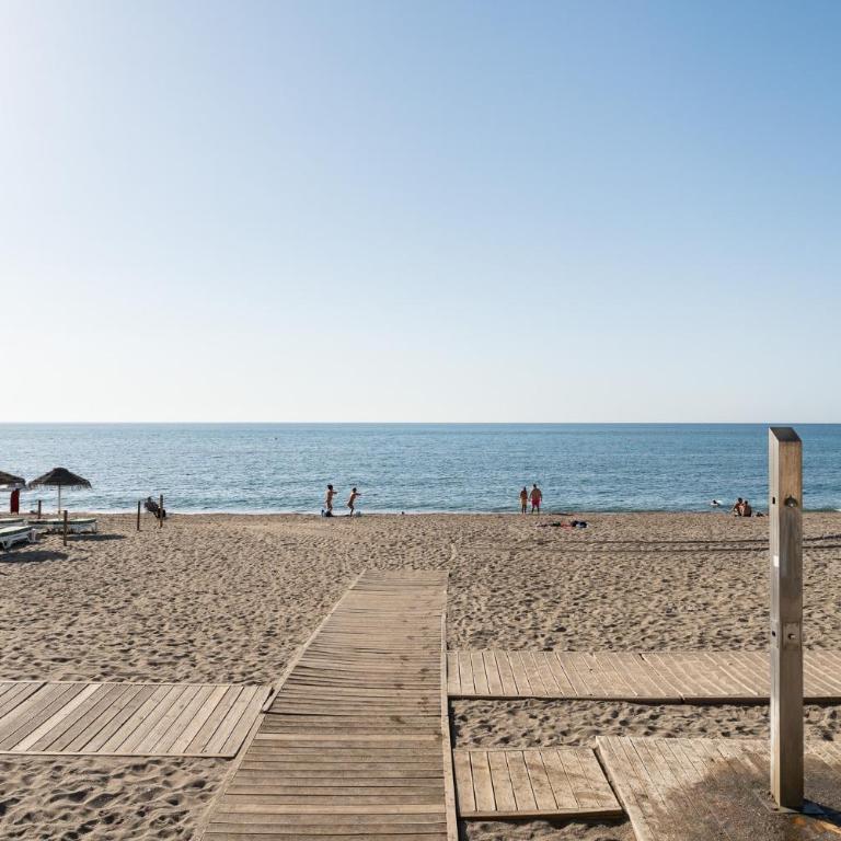 MalagaSuite ArcoSur Beach - One-Bedroom Apartment with Sea View and Terrace - 30