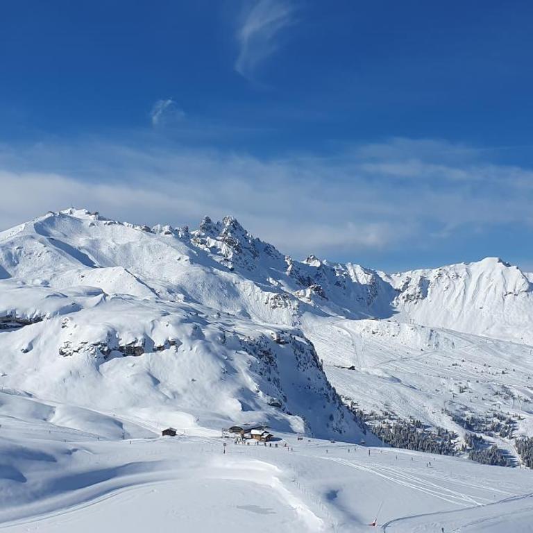 le galeta cosy calme et chaleureux avec vue sur la montagne - Apartamento de 1 dormitorio - 17
