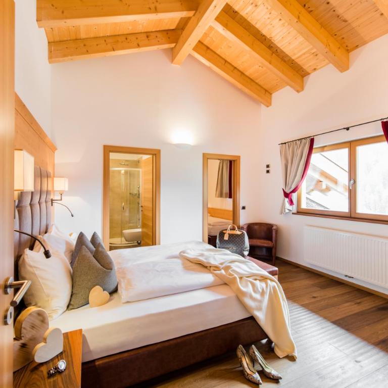 Residence Sovara - Appartamento con 2 Camere da Letto (2 Adulti + 2 Bambini) e Balcone - 2