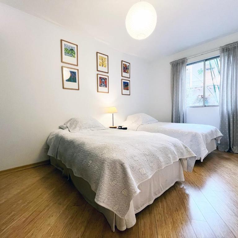 Centro Histórico Quito 3BR Apartment with Private Garage in San Marcos Neighborhood - Three-Bedroom Apartment - 7