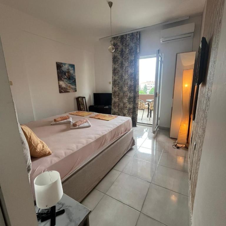 Apartments Lav Costas - Apartment with Sea View - 2