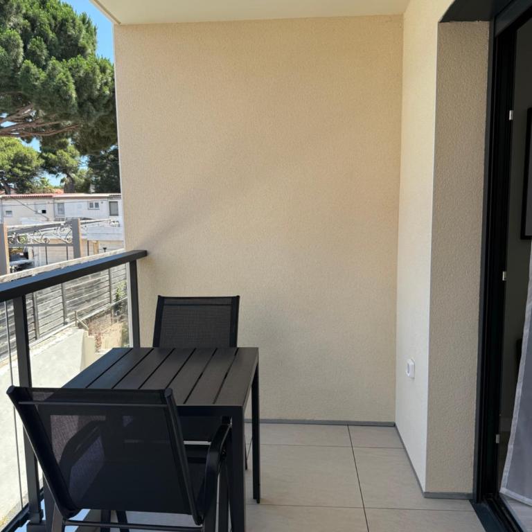 Hotel Aquarius - Apartment mit 1 Schlafzimmer und Poolblick - 4