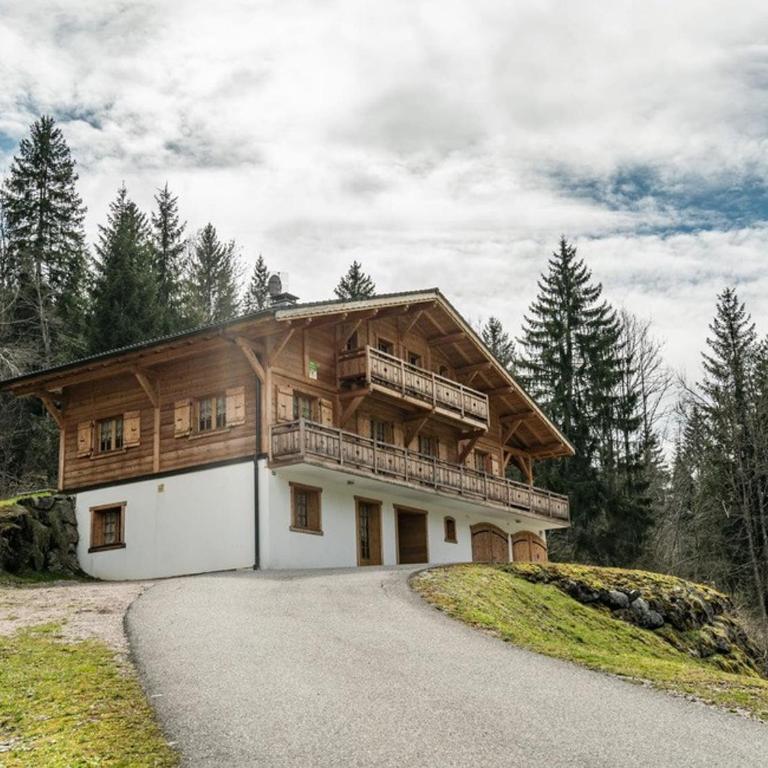 Chalet spacieux à Châtel, 8 chambres, jacuzzi, proche pistes - FR-1-676-26 - Chalet - 24