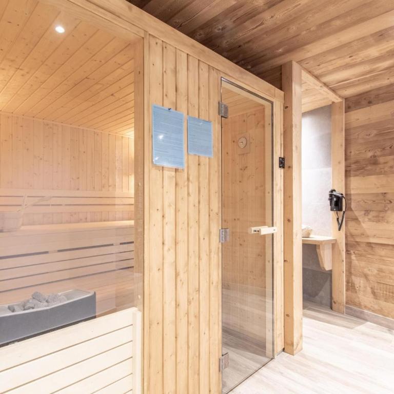 Chalet confortable au pied des pistes, sauna et spa - FR-1-467-141 - Appartement - 20