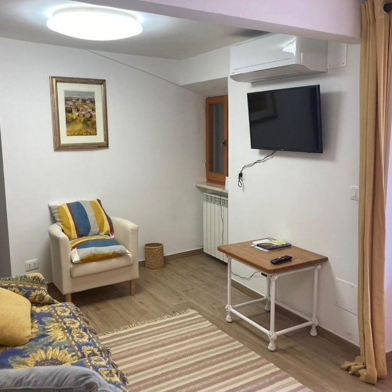 S332 – Sirolo, trilocale al piano terra con corte e posto auto - Appartamento con 2 Camere da Letto - 8