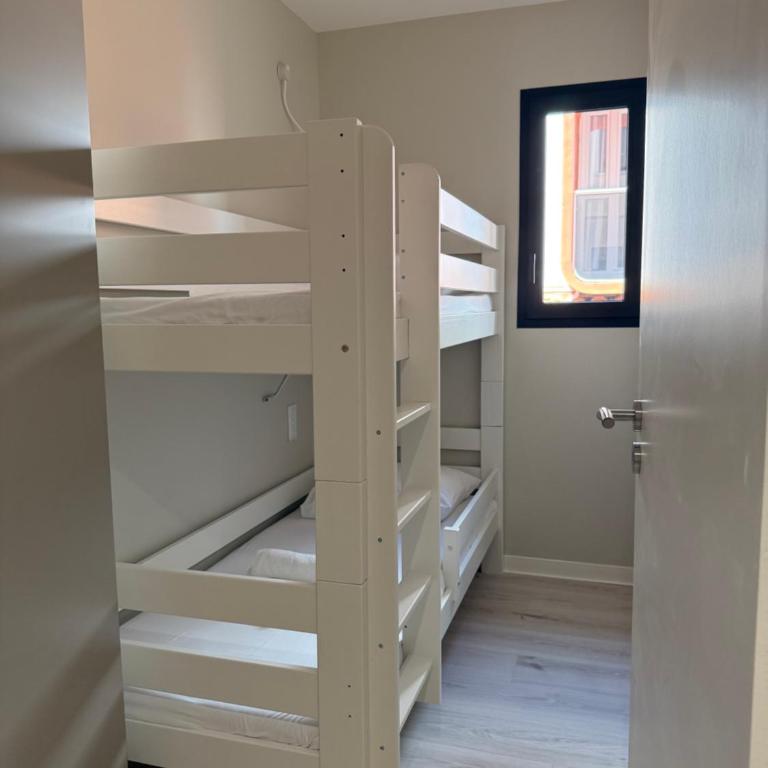 Hotel Aquarius - Apartment mit 2 Schlafzimmern und Poolblick - 7