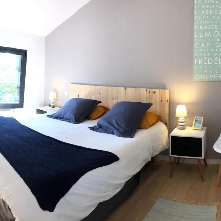 Chambre Cap-Ferret-Piscine chauffée-Villa Sylhengui - Chambre Double ou Lits Jumeaux - Vue sur Piscine - 17