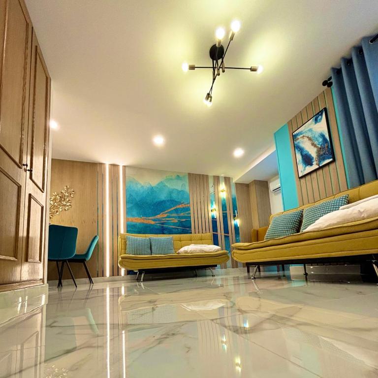 Apartamentos Alicante Centro with FREE PARKING - Suite con terraza - 13