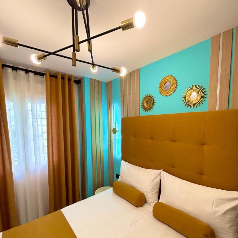 Apartamentos Alicante Centro with FREE PARKING - Suite con terraza - 10