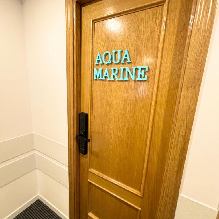 Apartamentos Alicante Centro with FREE PARKING - Suite con terraza - 11