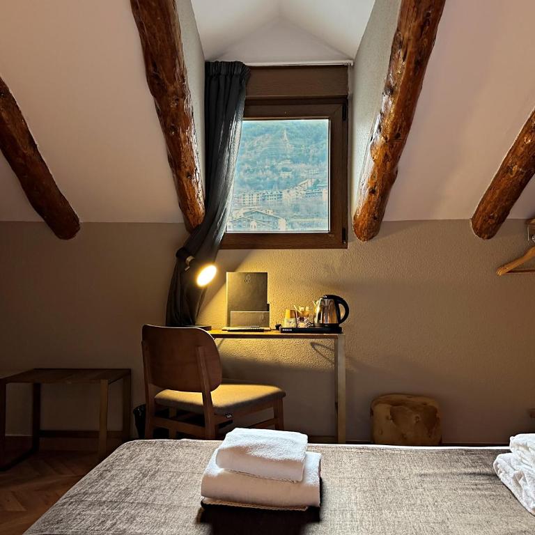 Yomo Petit Paris - Habitación Doble con bañera de hidromasaje - 3