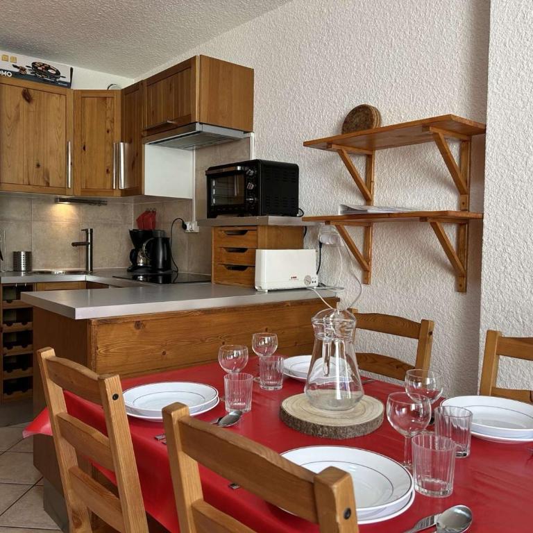 Studio modernisé PMR, balcon sud 4 pers - Montgenèvre - FR-1-330D-33 - Appartamento (4 Adulti) - 9