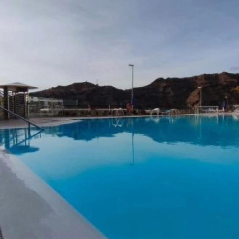 Cozy home with terrace and access to swimming pool - Apartment - 1