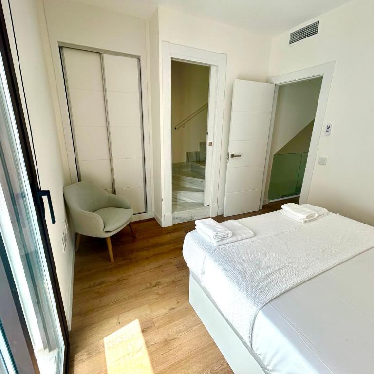 GATU Palacio de Rosa SOLO Familias - Apartamento de 2 dormitorios - 25