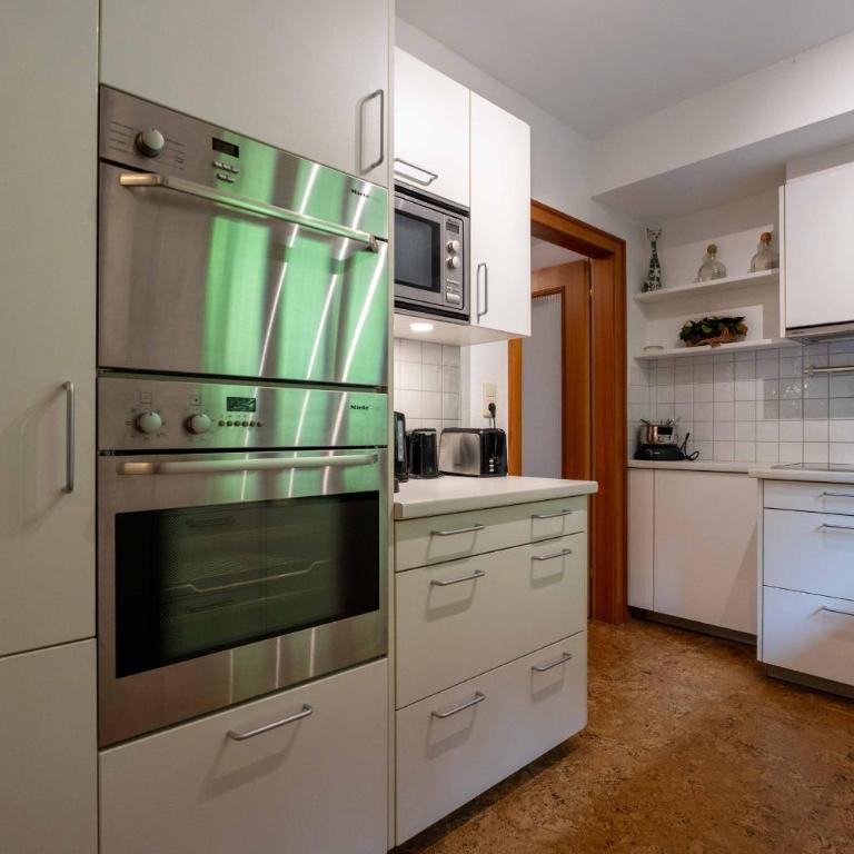 LAKE VIEW! Chalet Birkmayer by we rent - Chalet - 10