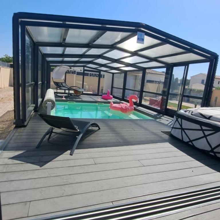 L'Aurore Love Room de prestige jacuzzi sauna piscine chauffée cuisine - Maison 1 Chambre - 17