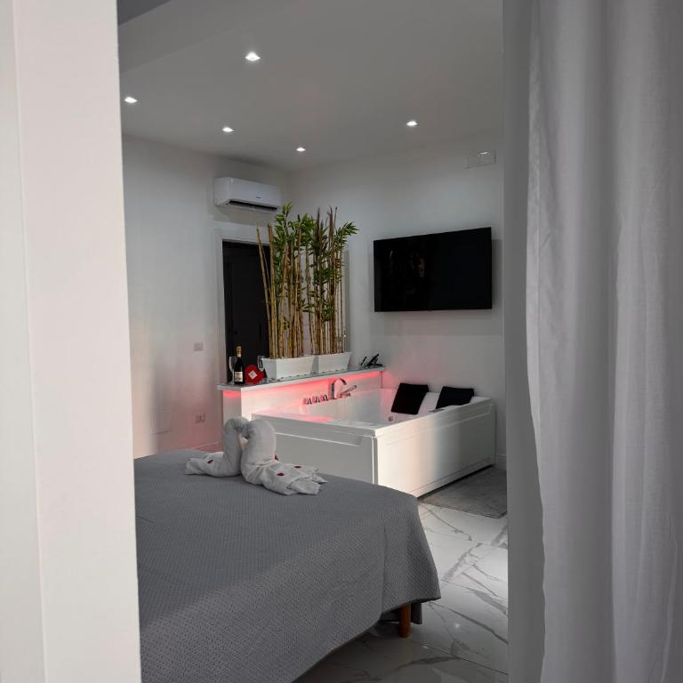 Lady Mary's Luxury Suites - Camera Matrimoniale con Vasca Idromassaggio - 5