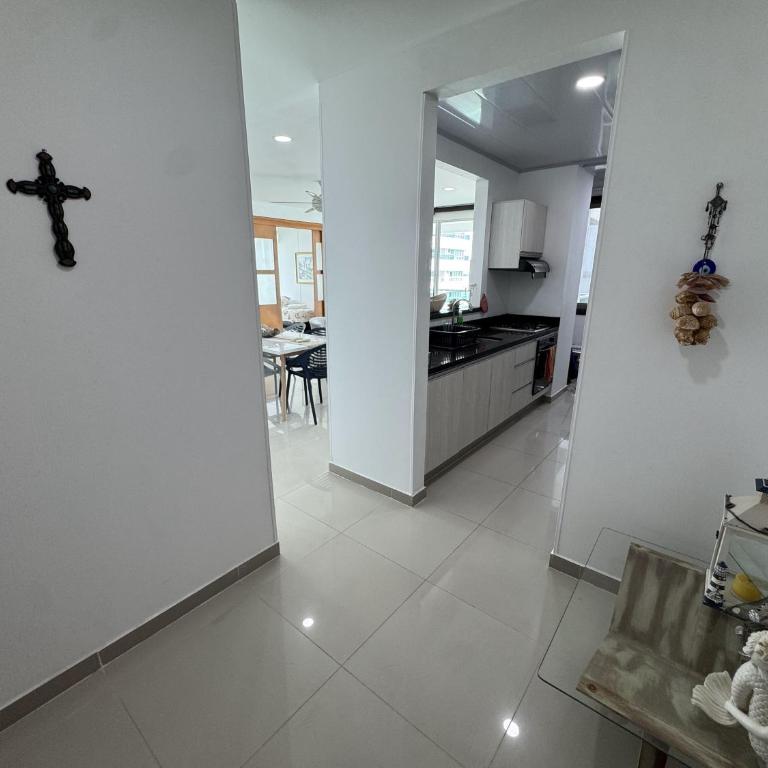 Apartamento en Cartagena con vista al mar - Apartamento de 3 dormitorios - 8