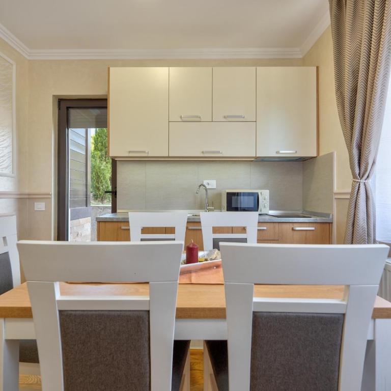 Rujan Apartments - Cozy One-Bedroom Apartment - 5