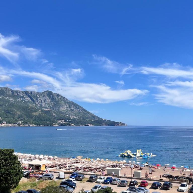 Montehome sea view - One-Bedroom Apartment - 55