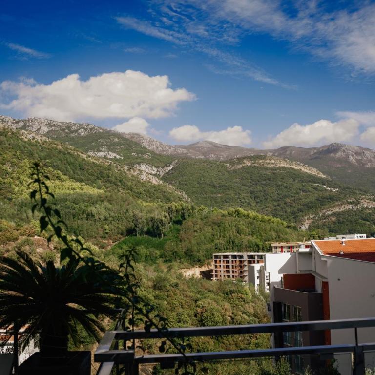 Montehome sea view - One-Bedroom Apartment - 50