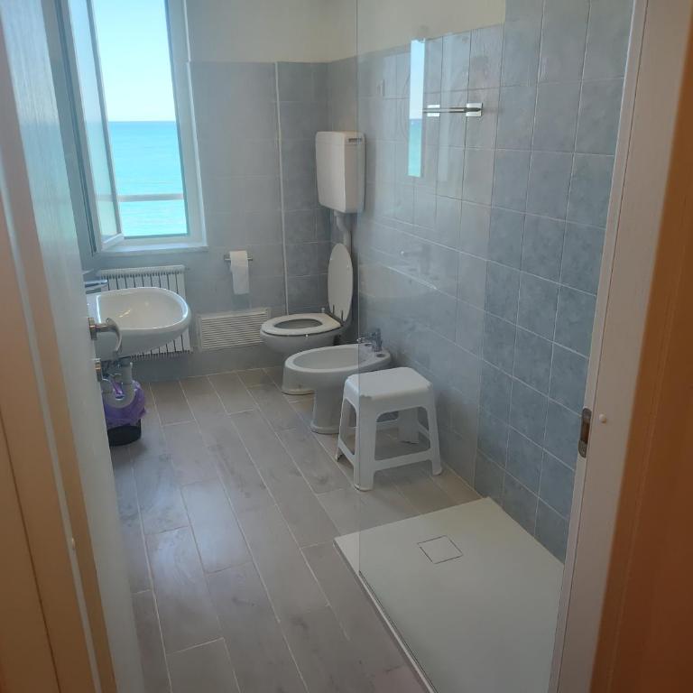 Eco del Mare - Camera Matrimoniale con Bagno Privato Esterno - 3