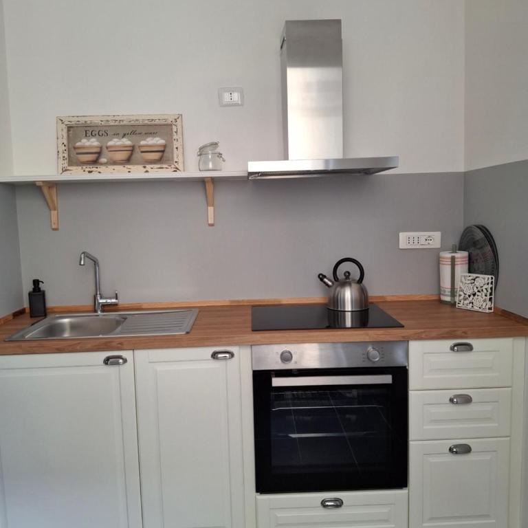 Charme House La Spezia - Two-Bedroom Apartment - 12