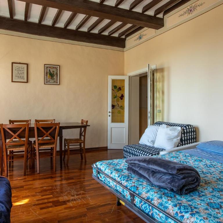 Vista Unica con Parquet - Centro - Two-Bedroom Apartment - 15