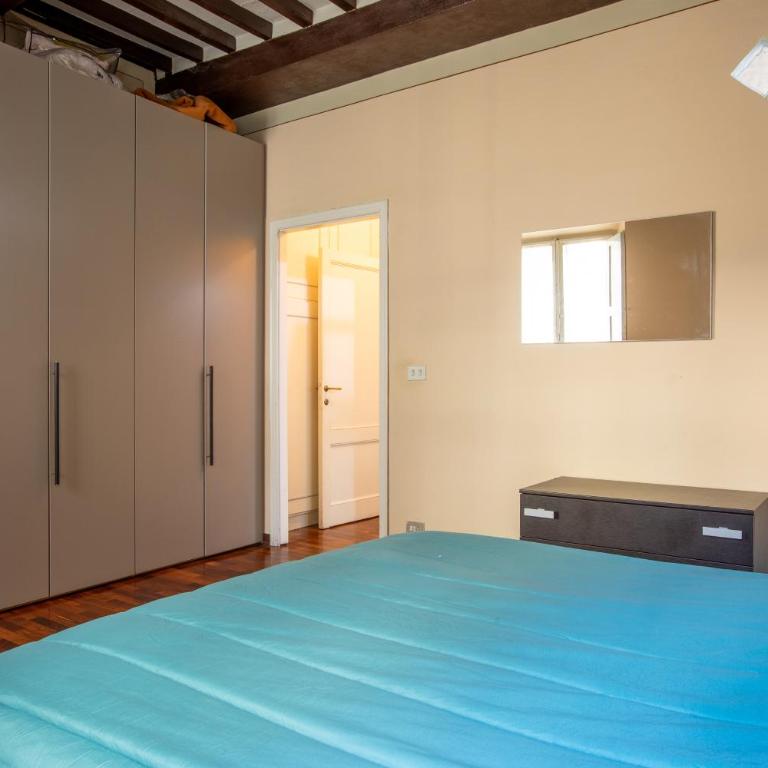 Vista Unica con Parquet - Centro - Two-Bedroom Apartment - 21