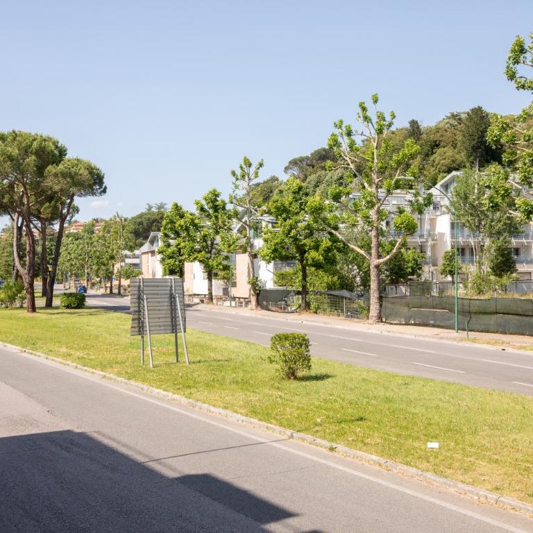Stazione e Ospedale - Moderna - Appartamento con 2 Camere da Letto - 8