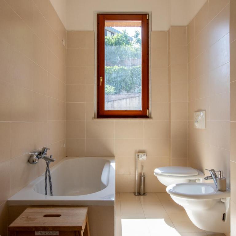 Stazione e Ospedale - Moderna - Appartamento con 2 Camere da Letto - 7