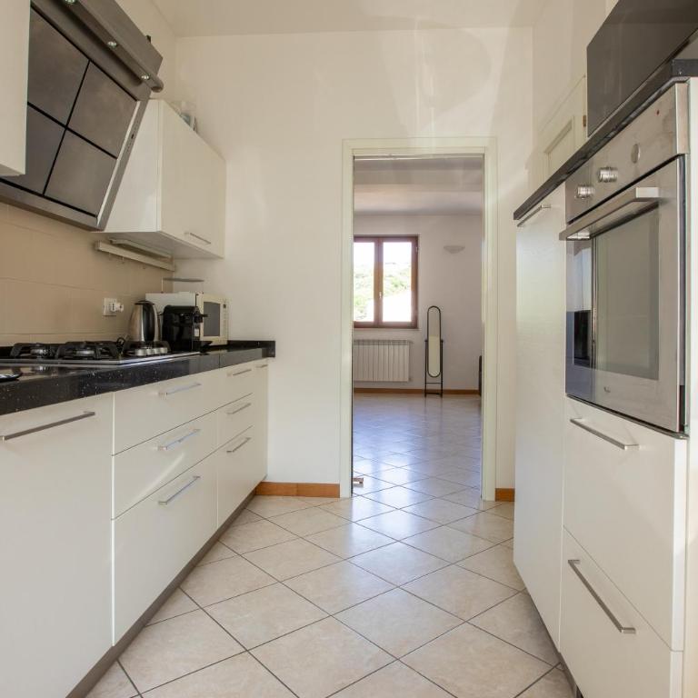 Stazione e Ospedale - Moderna - Appartamento con 2 Camere da Letto - 20