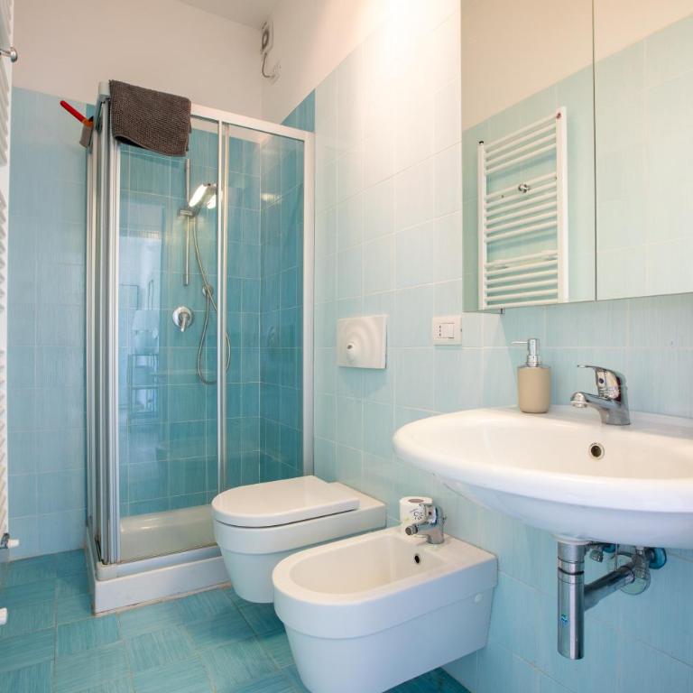 Stazione e Ospedale - Moderna - Appartamento con 2 Camere da Letto - 36