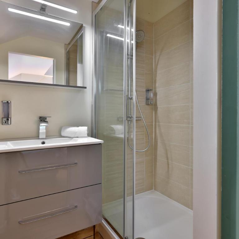 Le Chic & Spacieux - idéal en famille - entre amis - Premium Apartment mit 3 Schlafzimmern - 9