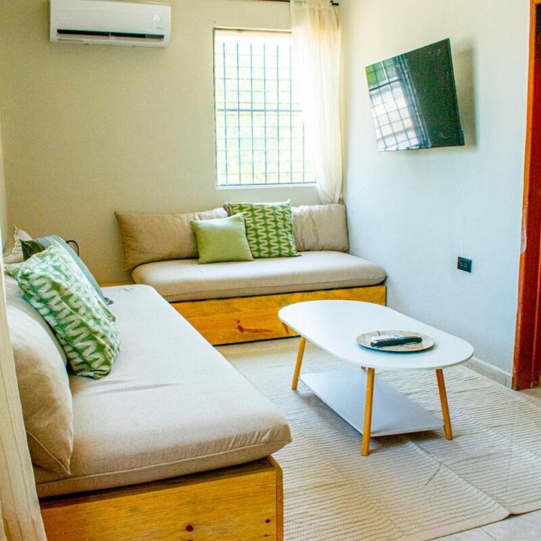 Acogedora - 2km de Centro - Hasta 24 personas - Seven-Bedroom House - 4