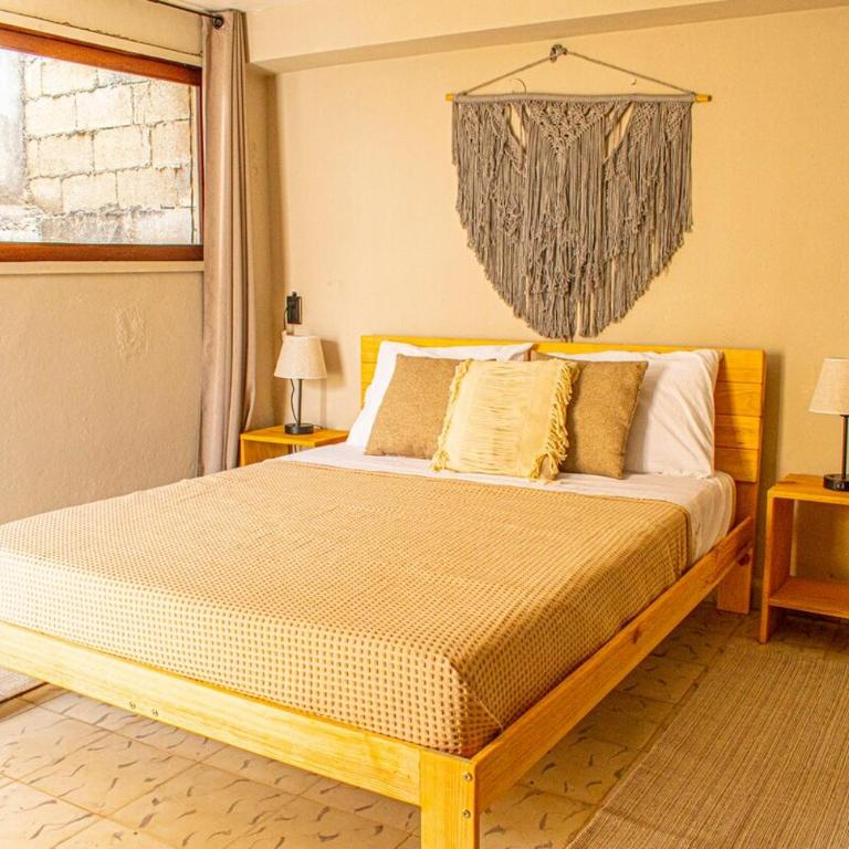Acogedora - 2km de Centro - Hasta 24 personas - Seven-Bedroom House - 24