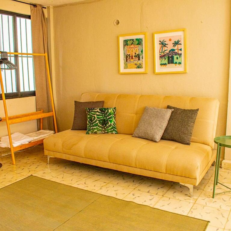 Acogedora - 2km de Centro - Hasta 24 personas - Seven-Bedroom House - 28