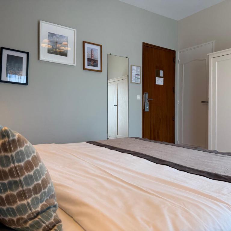 Hotel des Pins - Chambre Double avec Balcon - 5