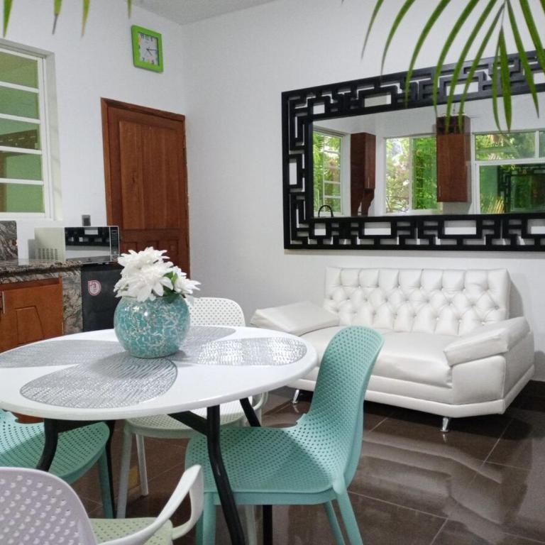 Relax in the Amazon, Tena - Two-Bedroom Apartment - 19