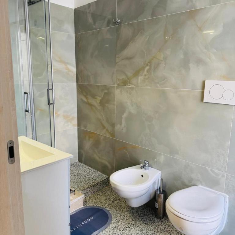MMM HOME Train Station 1 - Camera Matrimoniale con Bagno Privato - 9