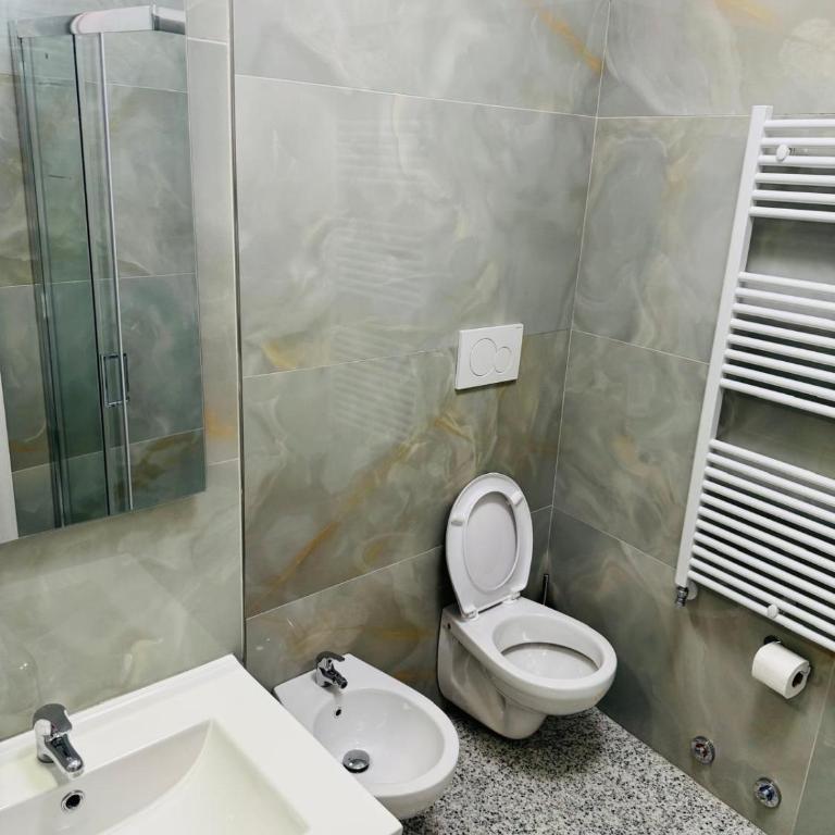 MMM HOME Train Station 1 - Camera Matrimoniale con Bagno Privato Esterno - 5